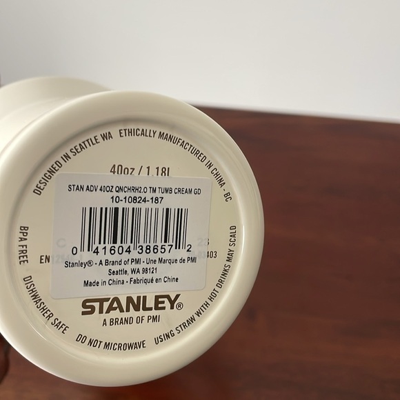 Stanley Quencher H2.0 Flowstate Tumbler Cream Art Deco Cup New Size 40oz - Picture 4 of 8